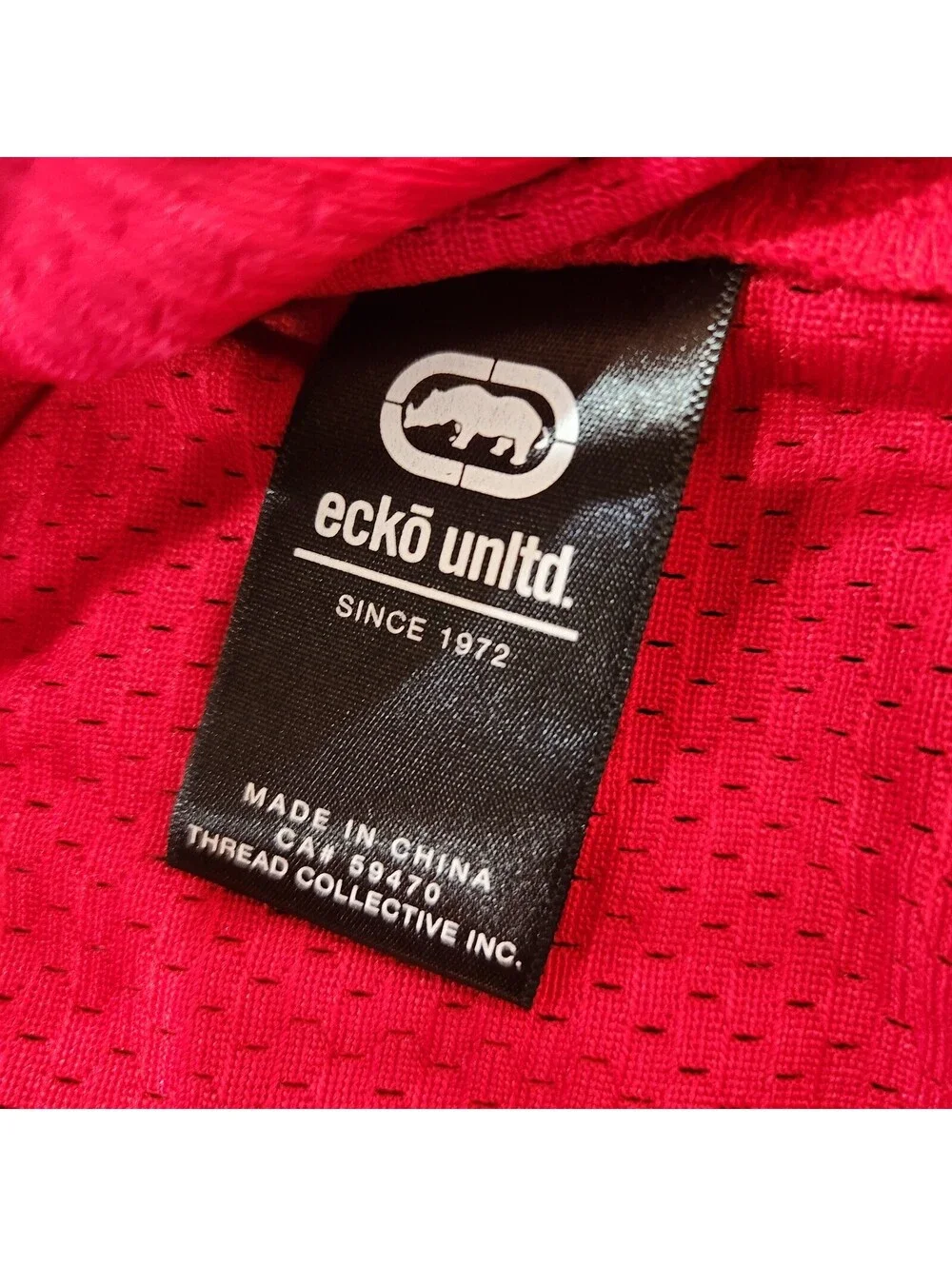 ECKO UNLTD Mesh Jersey T Shirt Mens Medium Red Streetwear Graphic Rhino Y2K NWT